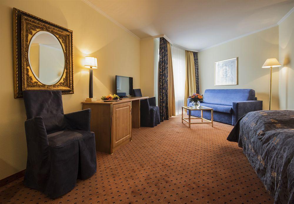 Awa Hotel 4*