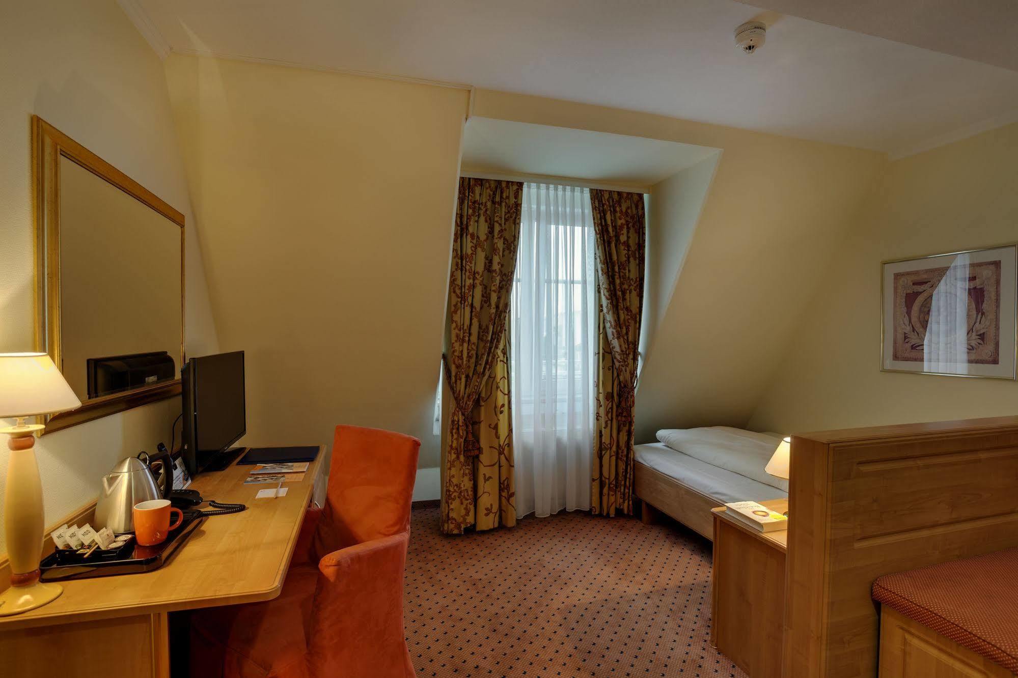 Awa Hotel 4*