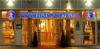 Hotel Awa